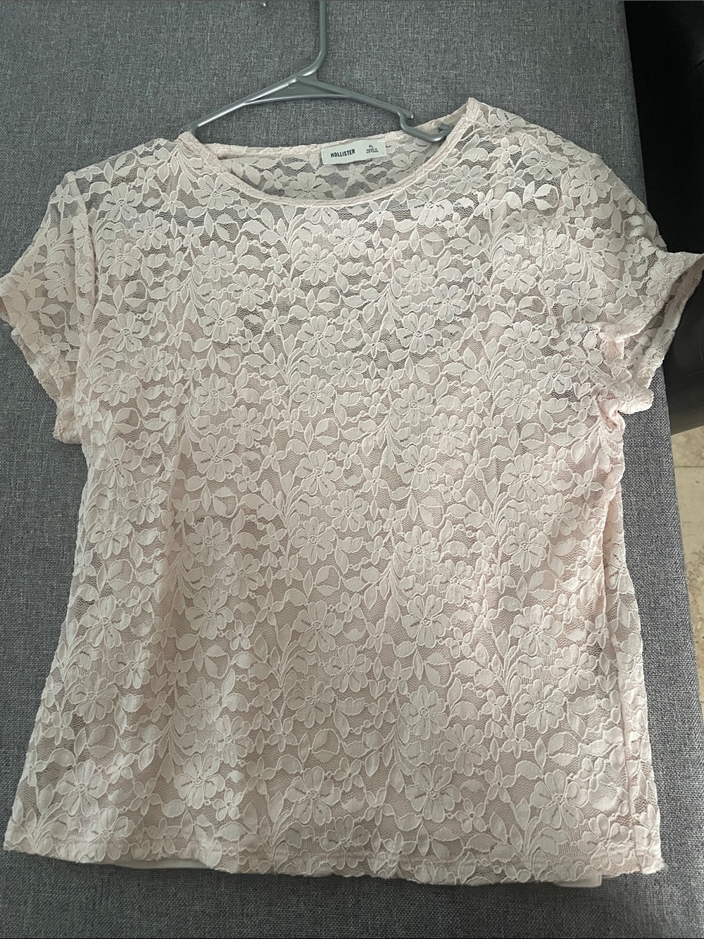 Hollister Floral Lace Short Sleeve Top - Pale Pink